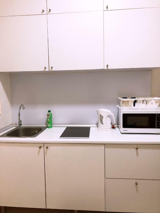 Appartamento Heart Of Petaling Jaya Near Lrt Line 5 Esterno foto